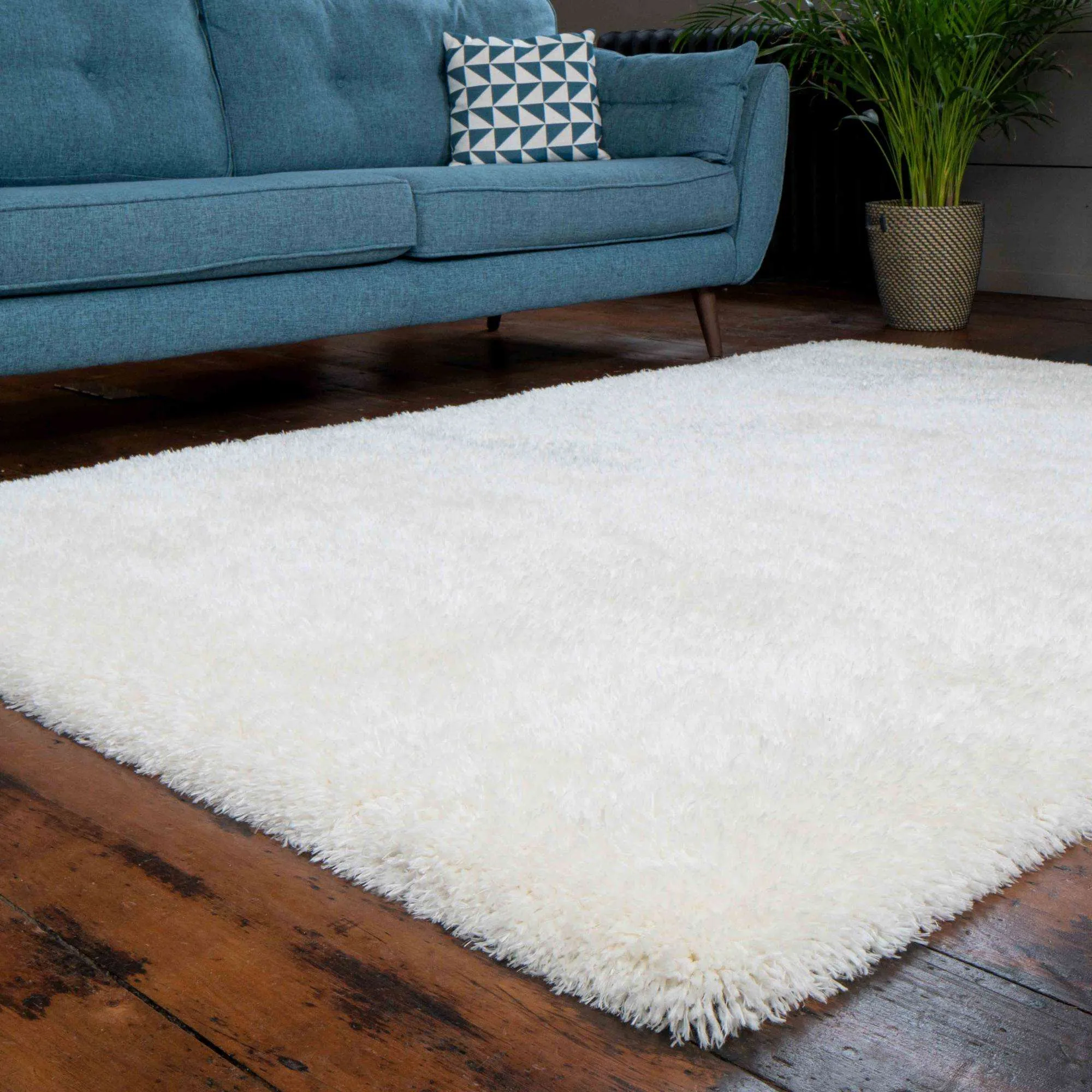 Deluxe Thick Soft Cream Shaggy Living Room Rug - Whistler