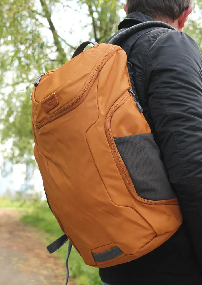 HIGHLANDER BAHN 22L DAY SACK