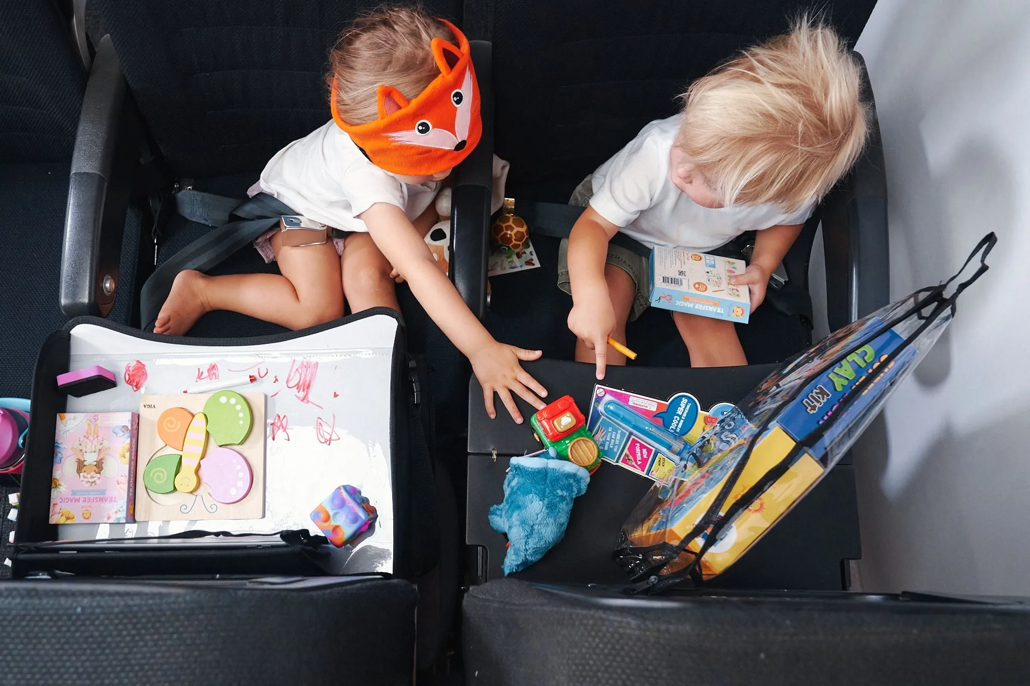 Kooshy Kids Travel Tray - Your Ultimate Travel Buddy™